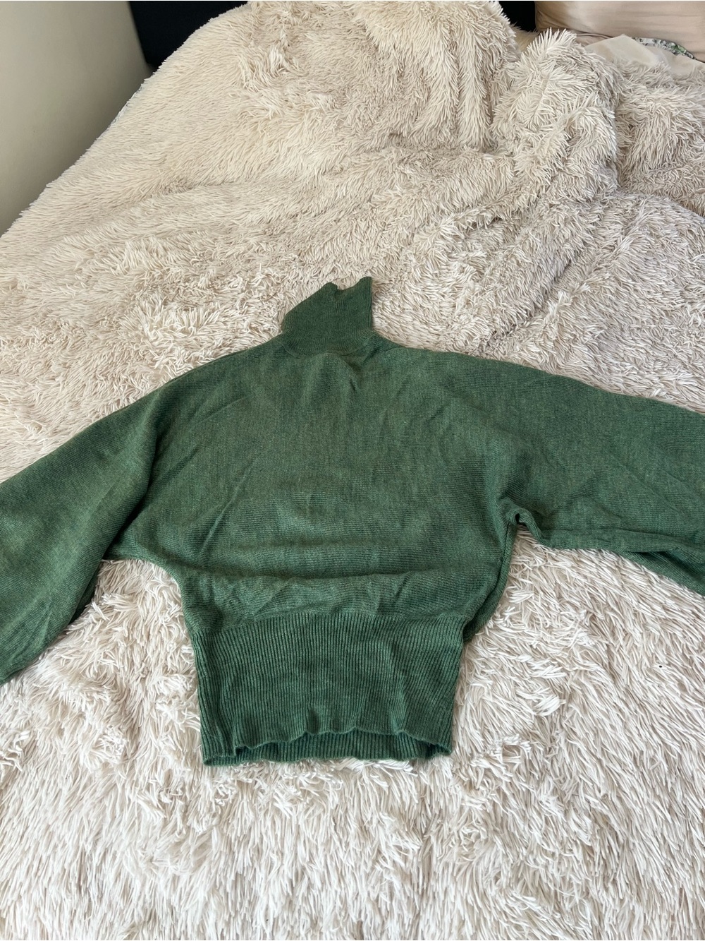 New York & Company Dark Green Mock Neck Sweater